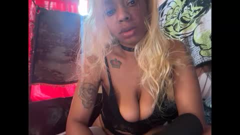 delightfuldark online show from September 10, 2025, 6:52 pm