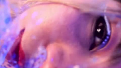 della online show from September 10, 2025, 2:17 pm