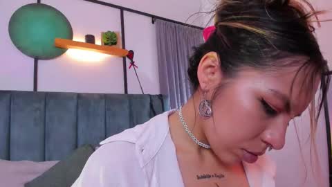 della online show from February 3, 2026, 9:09 pm