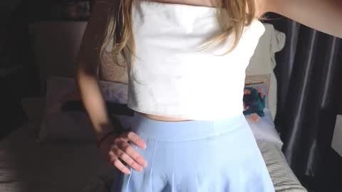 Rochel online show from November 29, 2025, 8:45 pm