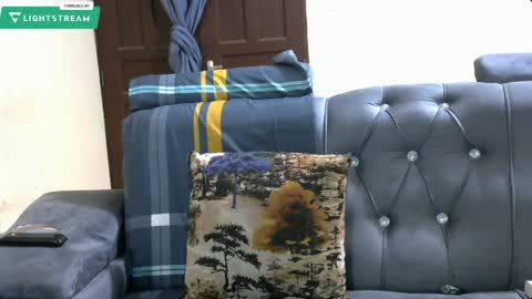 Ginger online show from April 10, 2026, 2:06 am