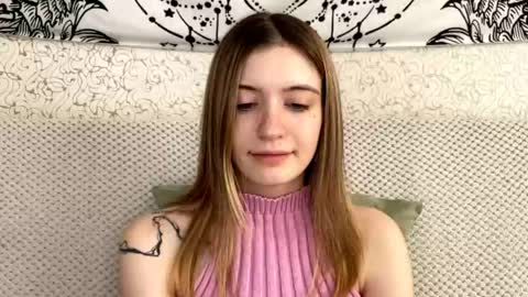 Sia online show from April 15, 2026, 1:29 pm