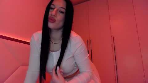delly_love online show from March 17, 2026, 8:45 pm