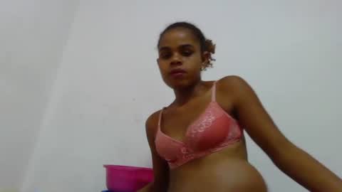 Snapshot of delphineee chatting on February 20, 2026, 3:36 am delphine online show from February 20, 2026, 3:36 am