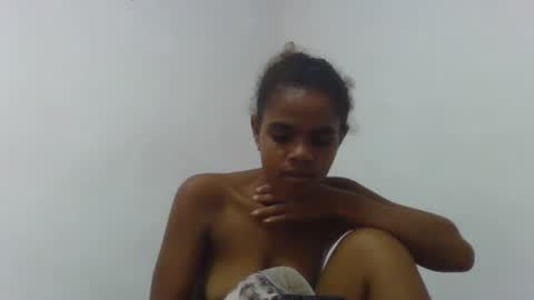 Snapshot of delphineee chatting on March 6, 2026, 6:54 am delphine online show from March 6, 2026, 6:54 am