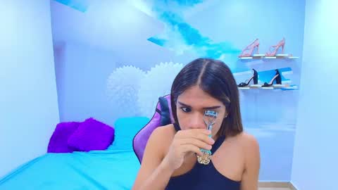 DEMI online show from September 22, 2025, 2:08 pm