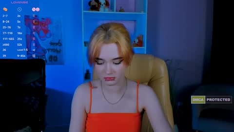 Snapshot of demi_mooore chatting on January 8, 2025, 1:32 am Demi online show from January 8, 2025, 1:32 am