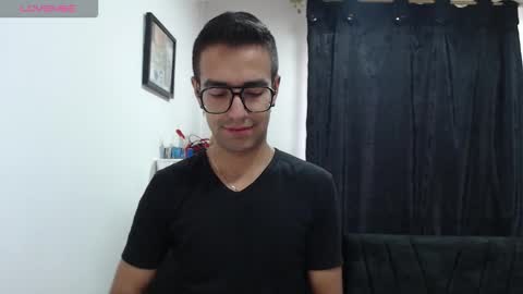 demian_val_4 online show from March 26, 2026, 12:00 pm