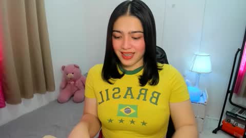 Snapshot of demileander chatting on October 7, 2025, 8:11 am Demi online show from October 7, 2025, 8:11 am