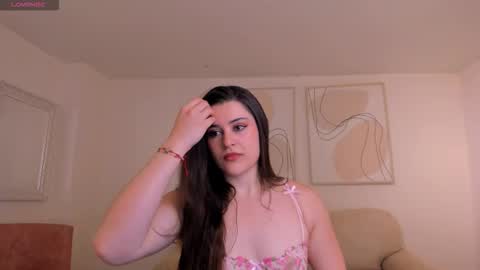 Snapshot of deminova chatting on March 20, 2026, 10:42 am DEMI NOVA online show from March 20, 2026, 10:42 am