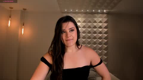 Snapshot of deminova chatting on April 17, 2026, 11:02 am DEMI NOVA online show from April 17, 2026, 11:02 am