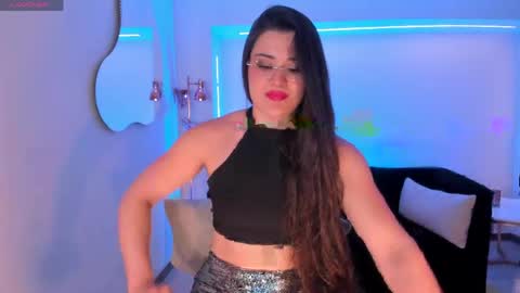 Snapshot of deminova chatting on May 11, 2026, 4:04 pm DEMI NOVA online show from May 11, 2026, 4:04 pm