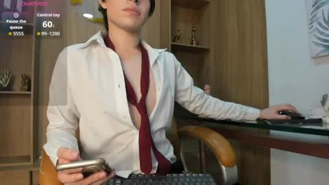 Snapshot of demon_foxx chatting on May 25, 2026, 12:33 pm online show from May 25, 2026, 12:33 pm