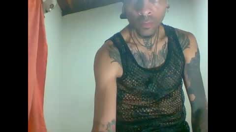 demon_rose_ online show from May 18, 2026, 8:14 pm