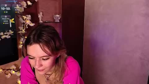 Snapshot of demonacast chatting on November 20, 2025, 7:35 pm Katrine online show from November 20, 2025, 7:35 pm