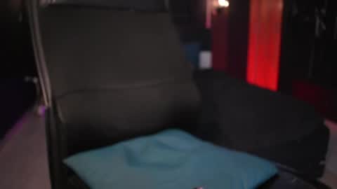 Snapshot of demonkush_ chatting on May 13, 2026, 5:38 am DemonKush online show from May 13, 2026, 5:38 am