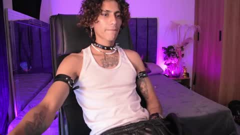 Snapshot of demonkush_ chatting on May 18, 2026, 5:35 am DemonKush online show from May 18, 2026, 5:35 am
