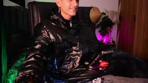 Snapshot of demonkush_ chatting on June 8, 2026, 1:09 am DemonKush online show from June 8, 2026, 1:09 am
