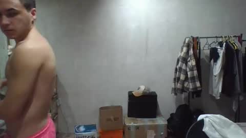 Snapshot of den4ik_sport chatting on February 18, 2026, 6:26 pm den4ik_sport online show from February 18, 2026, 6:26 pm