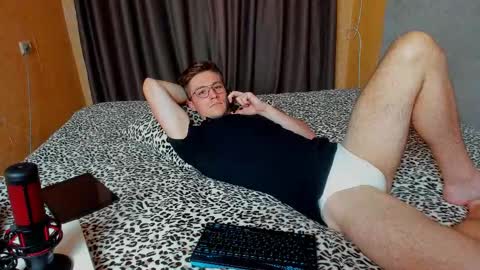 Deni online show from September 22, 2025, 5:48 pm