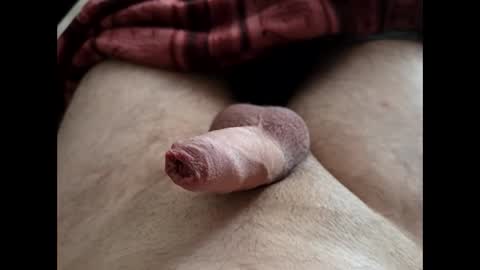 LilRoach online show from February 25, 2026, 2:05 pm