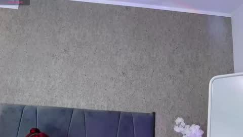 DeniseSun online show from November 27, 2025, 6:10 pm