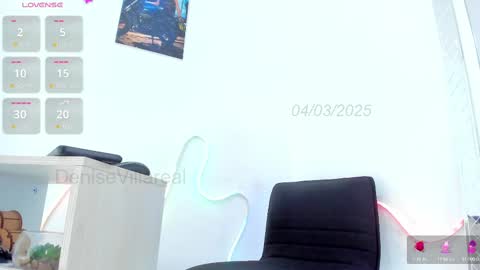 Denise Villareal  online show from March 4, 2025, 5:56 pm