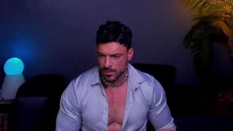 dennis_cox_ online show from November 16, 2025, 10:59 pm