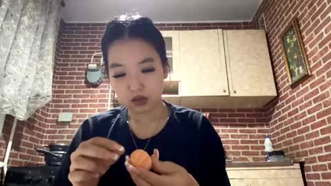 Snapshot of denysebernacchi chatting on November 4, 2025, 12:59 pm Emma online show from November 4, 2025, 12:59 pm