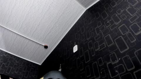 Snapshot of dereck_monroe chatting on February 28, 2026, 12:06 pm Dereck online show from February 28, 2026, 12:06 pm