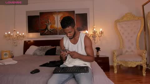 Dereck and Jake online show from December 23, 2024, 11:25 am