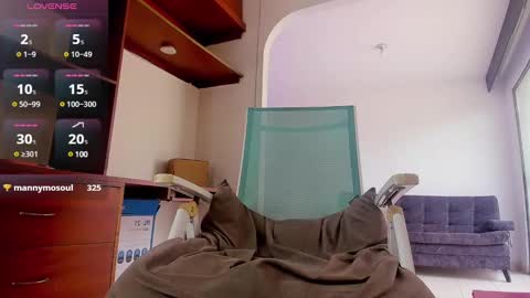 Snapshot of dereckhardd chatting on February 27, 2025, 2:10 pm dereckhardd online show from February 27, 2025, 2:10 pm