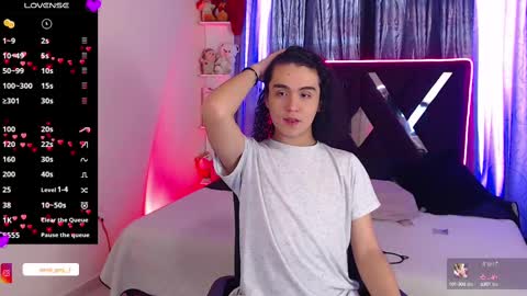 derek grey online show from March 10, 2025, 4:14 pm