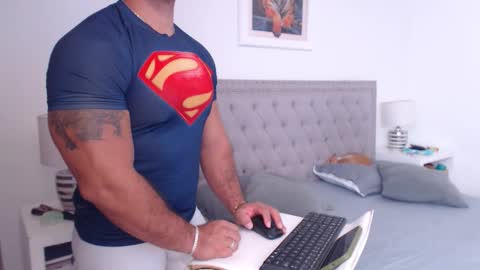 Derek online show from March 9, 2026, 1:48 pm