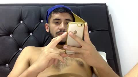 Snapshot of derek_smiith chatting on December 13, 2024, 9:46 am Derek smiith online show from December 13, 2024, 9:46 am