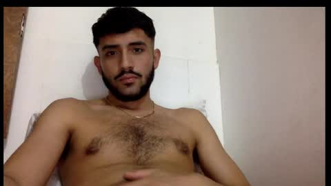 Snapshot of derek_smiith chatting on January 26, 2025, 10:45 am Derek smiith online show from January 26, 2025, 10:45 am