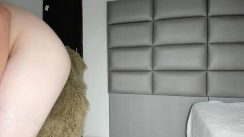 monster   cock online show from May 20, 2026, 9:32 pm