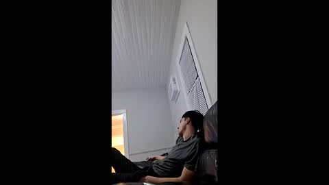 Snapshot of derekato chatting on March 1, 2026, 2:13 am derekato online show from March 1, 2026, 2:13 am