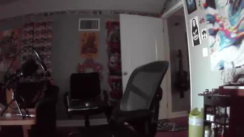 Snapshot of derekdings chatting on December 3, 2024, 9:01 pm derekdings online show from December 3, 2024, 9:01 pm