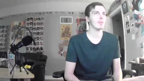 Snapshot of derekdings chatting on December 7, 2024, 12:08 am derekdings online show from December 7, 2024, 12:08 am