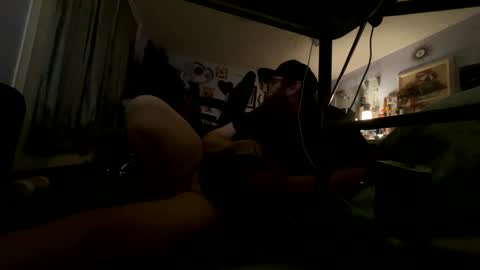 supersmallcock online show from January 1, 2025, 8:56 am