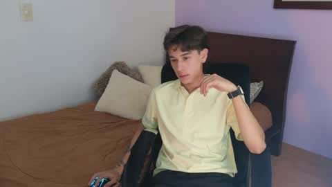 Derek online show from May 13, 2026, 9:22 pm