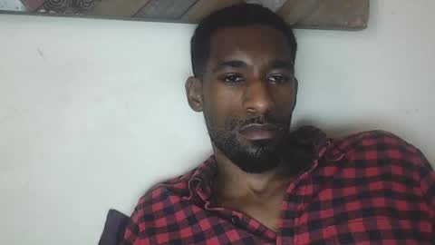 Snapshot of derekthetruth2 chatting on February 14, 2026, 10:28 pm derekthetruth2 online show from February 14, 2026, 10:28 pm