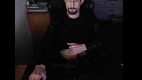 Snapshot of dermattes chatting on February 9, 2025, 3:01 pm dermattes online show from February 9, 2025, 3:01 pm