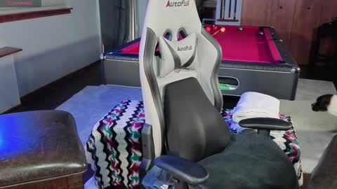 Derrick 52 and Brittany 50 online show from March 3, 2026, 12:39 am