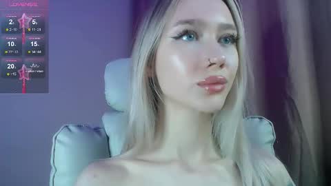 Snapshot of des_ch chatting on September 12, 2025, 5:35 pm Ari online show from September 12, 2025, 5:35 pm