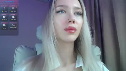 Snapshot of des_ch chatting on September 30, 2025, 5:18 pm Ari online show from September 30, 2025, 5:18 pm