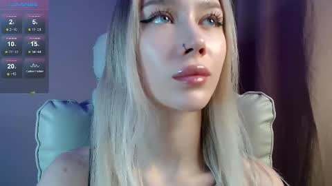 Snapshot of des_ch chatting on October 19, 2025, 5:13 pm Ari online show from October 19, 2025, 5:13 pm