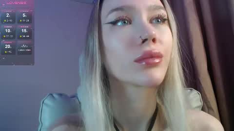 Snapshot of des_ch chatting on January 10, 2026, 5:15 pm Ari online show from January 10, 2026, 5:15 pm