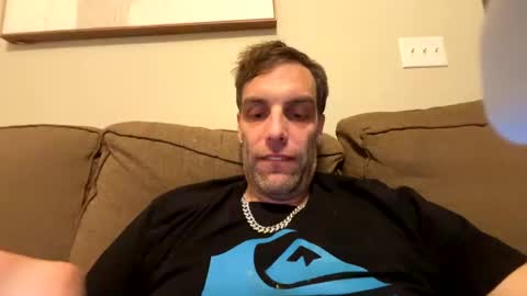 Snapshot of desertan20 chatting on January 6, 2025, 3:53 am Tall and Handsome online show from January 6, 2025, 3:53 am